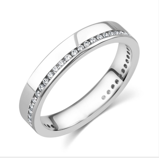 Aliança em Ouro Branco Com Diamantes