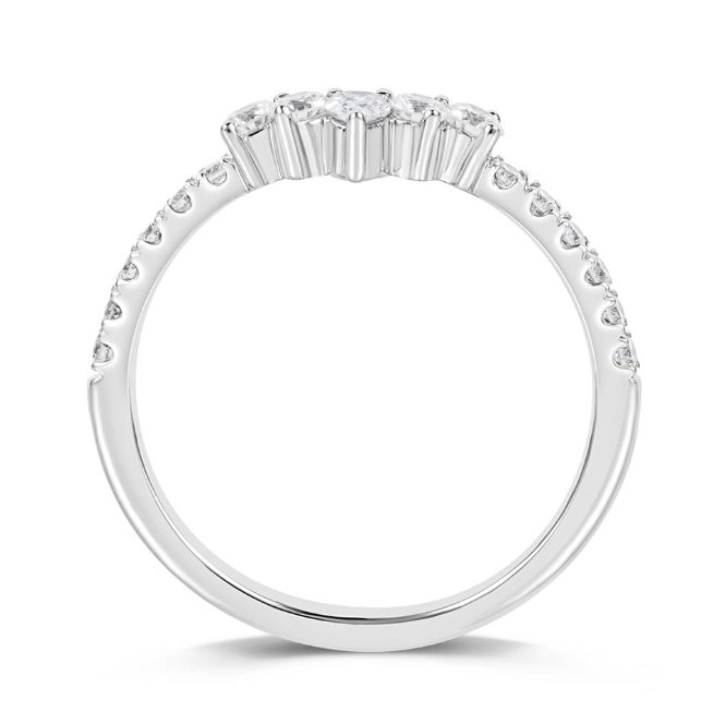 Anel em Ouro Branco 18K com Diamantes