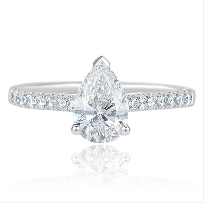 Anel em Ouro Branco 18K com Diamantes