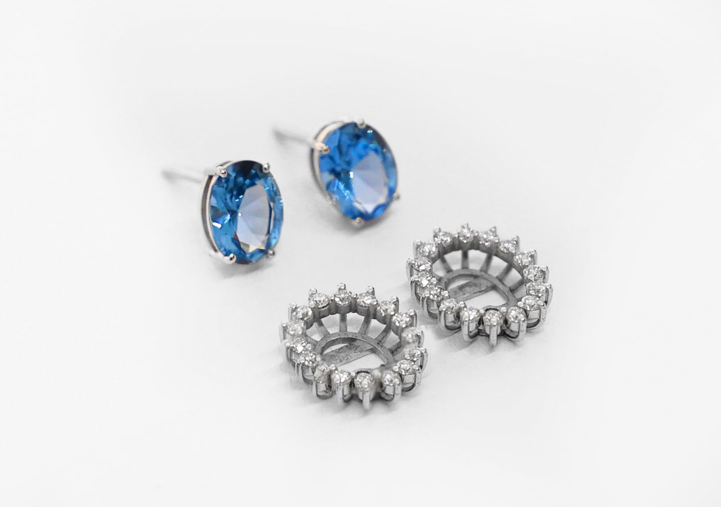 BBRINCO SOLITÁRIO 2 EM 1 EM OURO BRANCO 18K